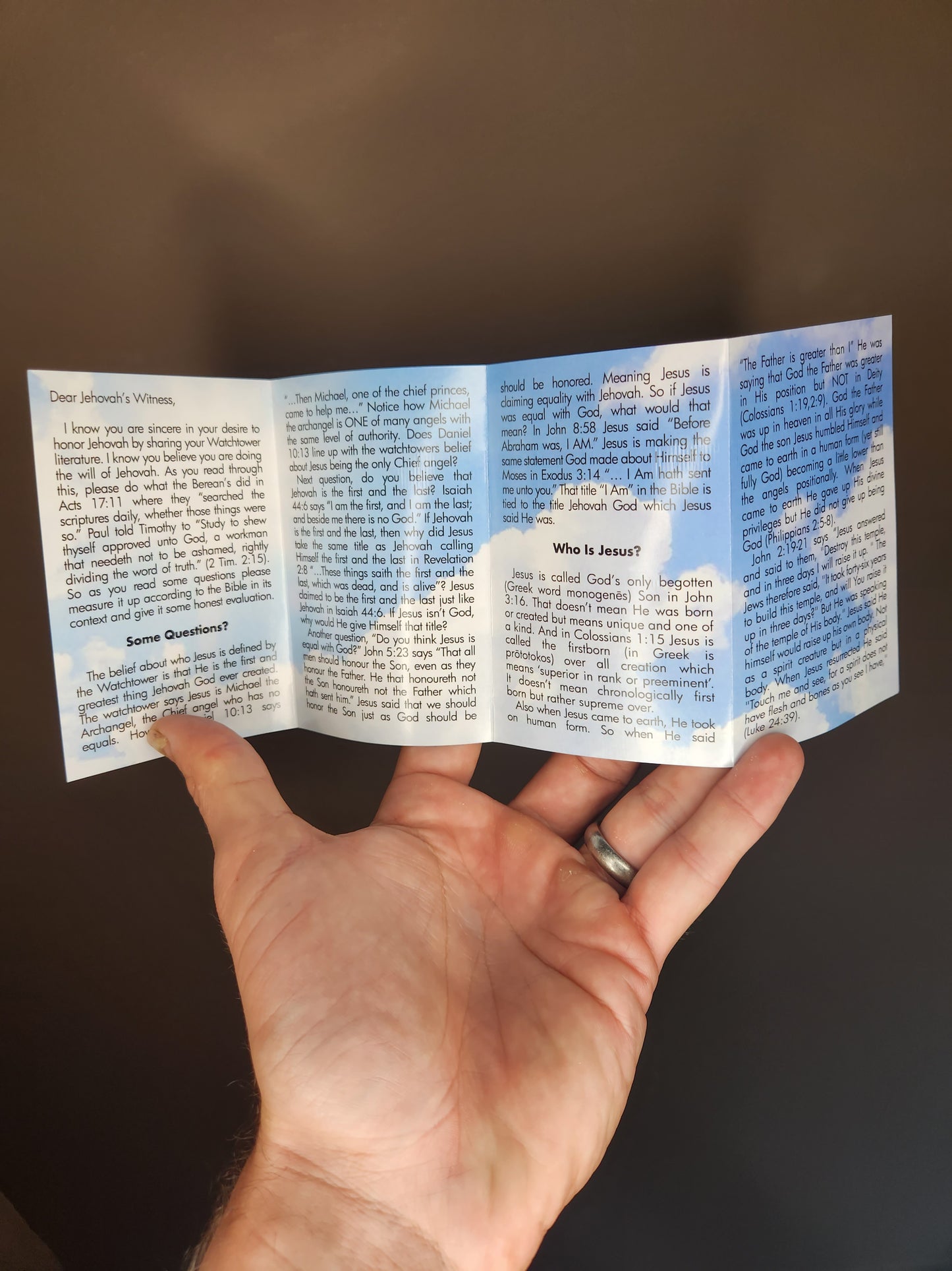 Dear Jehovah's Witness (50 tracts)